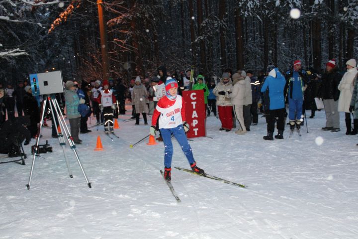 В Елабуге состоялся юбилейный лыжный забег памяти Виталия Дерягина