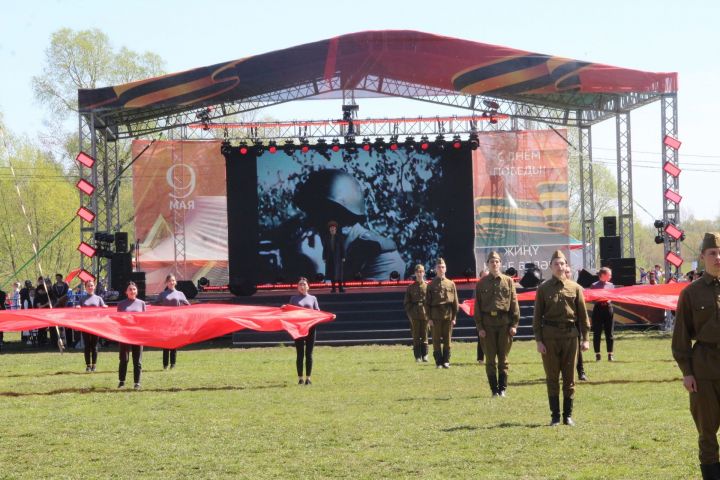 В Елабуге на 9 Мая организуют кинопоказы военных фильмов