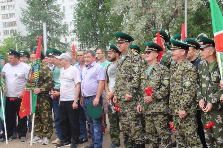 В Елабуге празднуют День пограничника