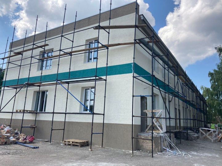 В Елабуге ремонт инфекционного отделения завершен более чем наполовину