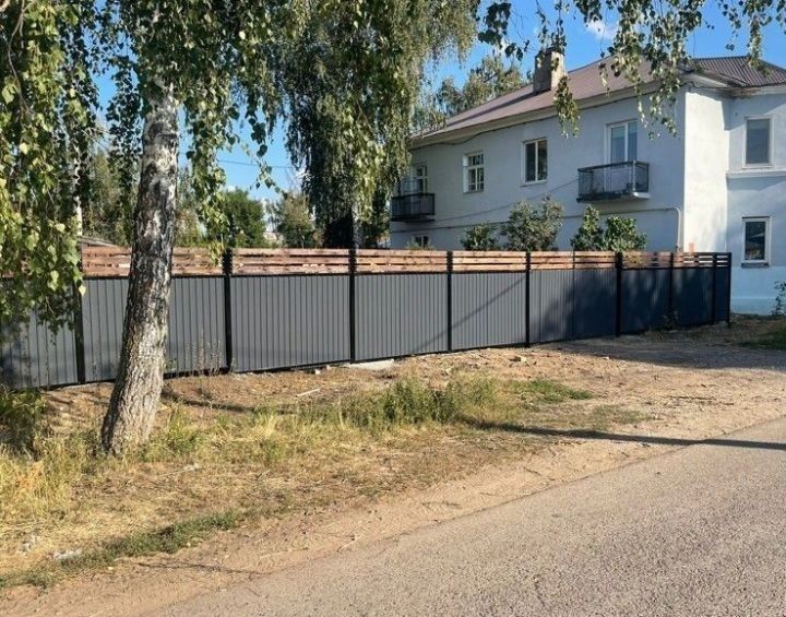 В Елабуге принимают заявки на ремонт забора в рамках гранта главы