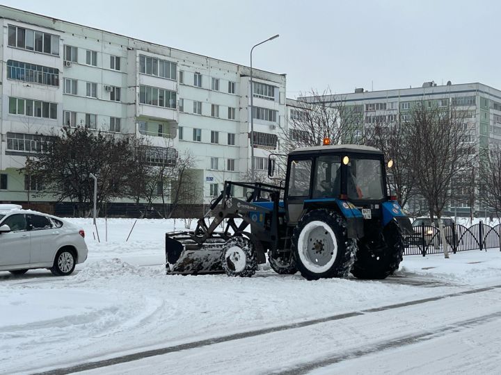 В Елабуге дворы планируют освободить от снега до 31 декабря