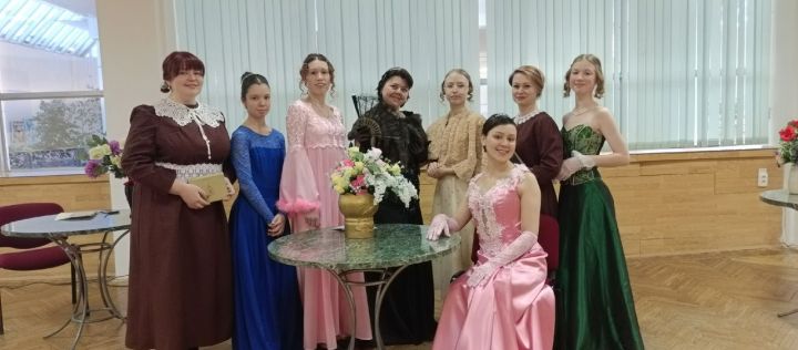 В Елабуге заработал народный драматический театр