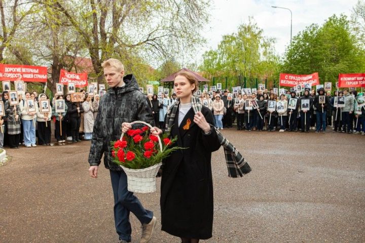 Митинг, премьера, Бессмертный полк: День Победы отметили в Елабужском институте КФУ