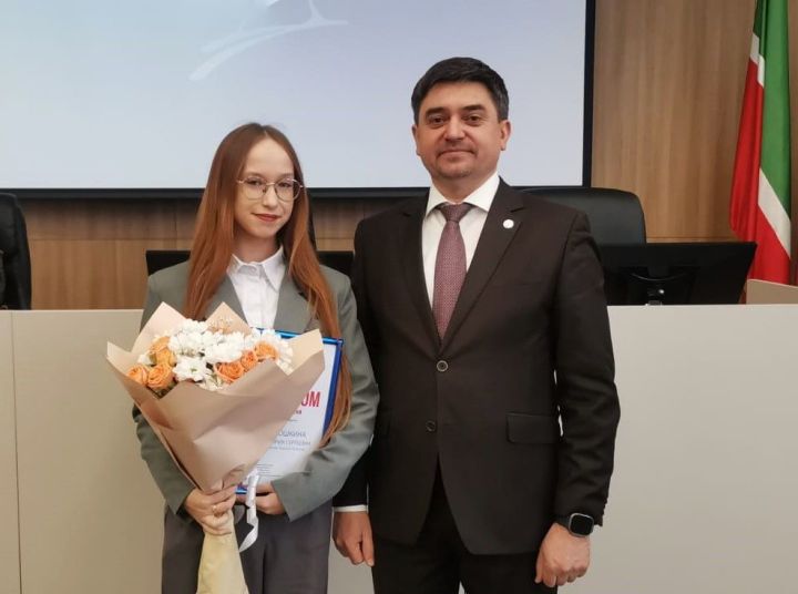 Блестящий результат: елабужанка стала первой в стране на олимпиаде «Софиум»