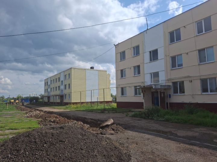 «Наш двор» преображает и села: в Гари началось благоустройство