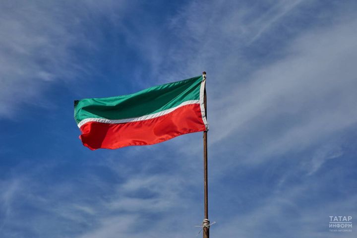 Жителей Татарстана ждёт сокращённый рабочий день в августе