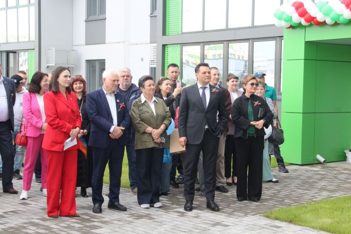 В Елабуге День Республики отметили открытиями