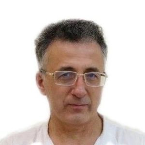 В день своего рождения ушёл из жизни известный невролог Елабуги Гасан Ахмедов