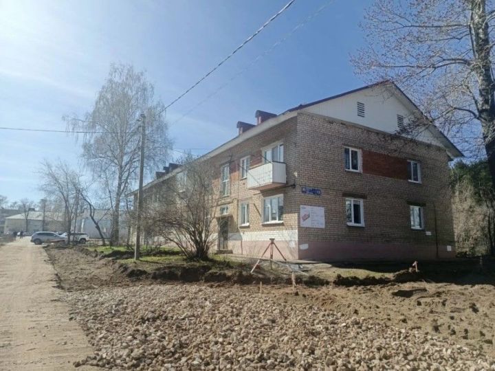Программа «Наш двор»: в семи дворах Елабуги уже появилось новое освещение