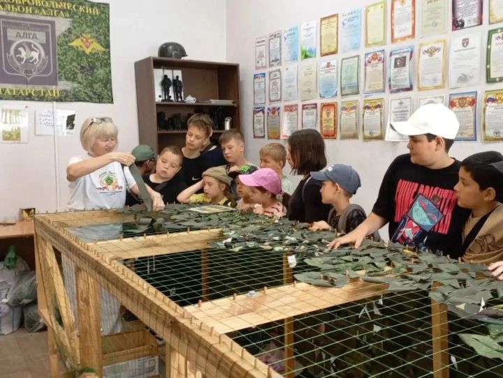 Гимназисты Елабуги познакомились с работой штаба «Дома ждут»