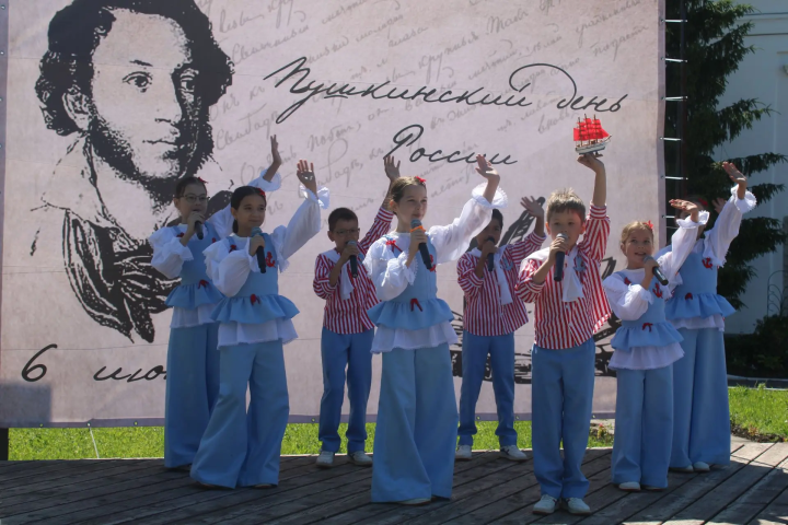 Елабужская библиотека имени Пушкина провела литературный праздник