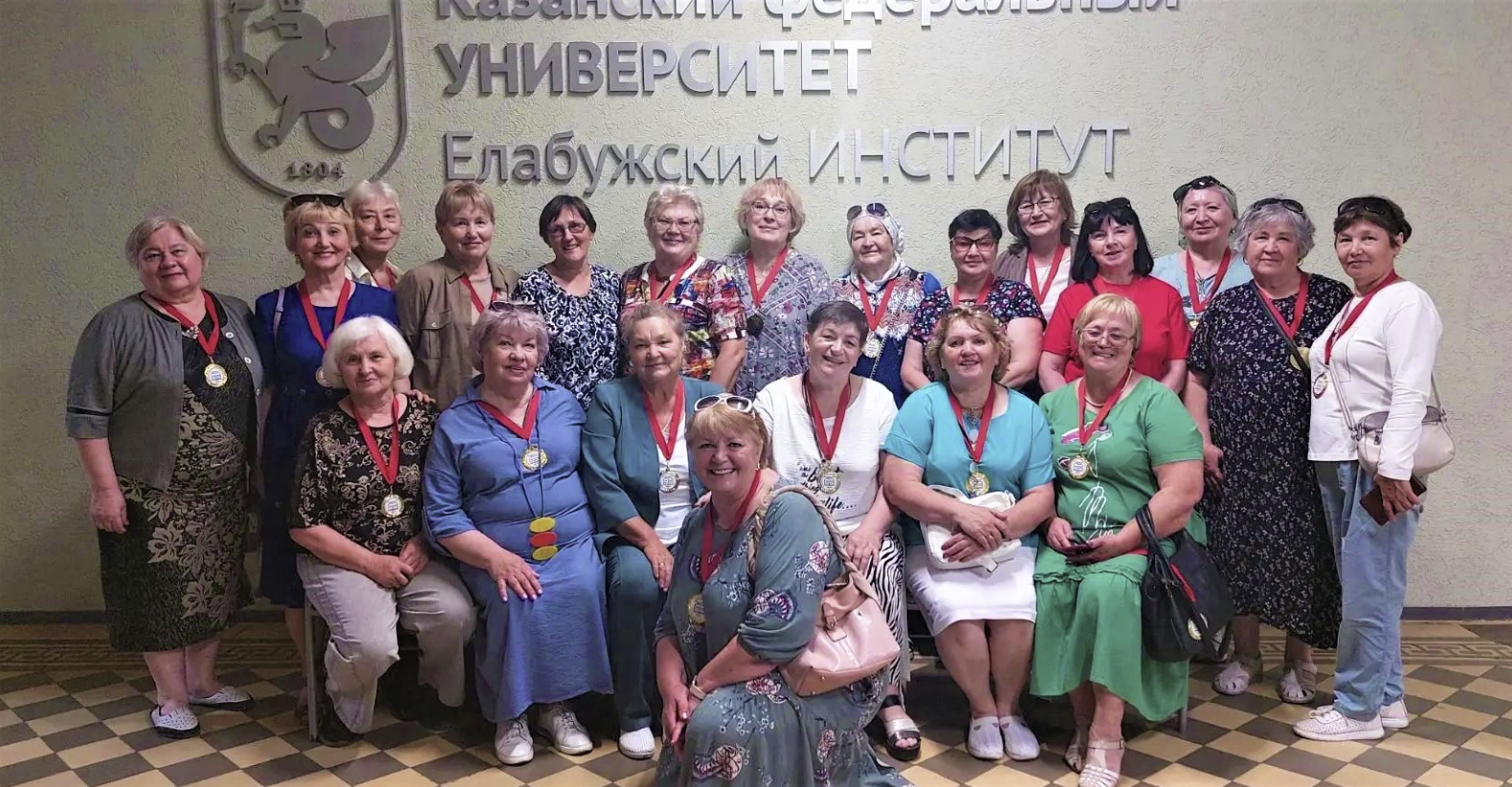 Студентки «Университета третьего возраста»