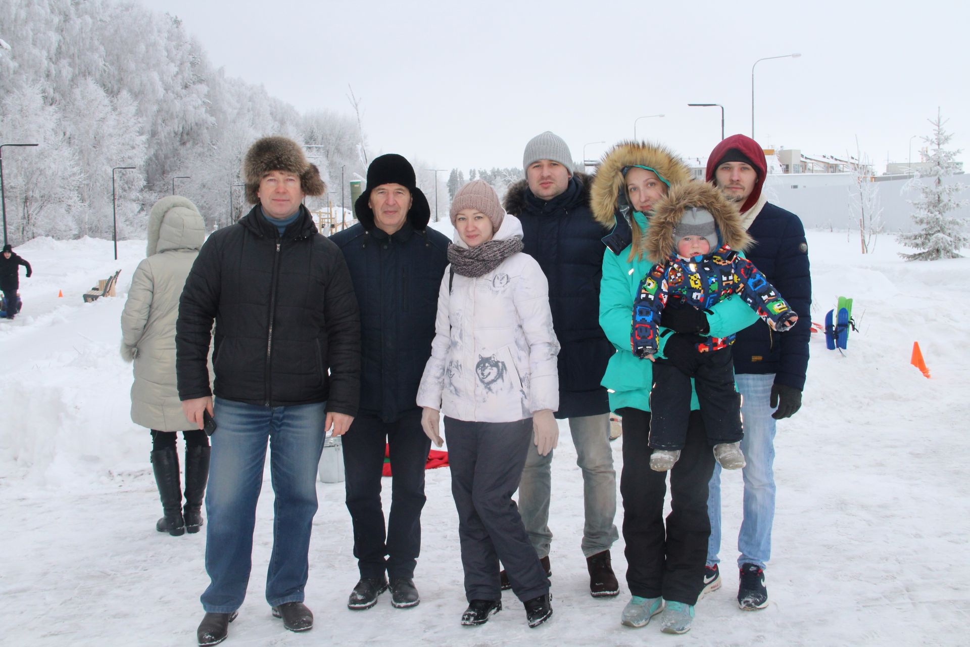 Погода в елабуге на 10 дней. Погода в Елабуге. Елабуга три медведя колледж. Парк три медведя Елабуга. Супер поколение Елабуга.