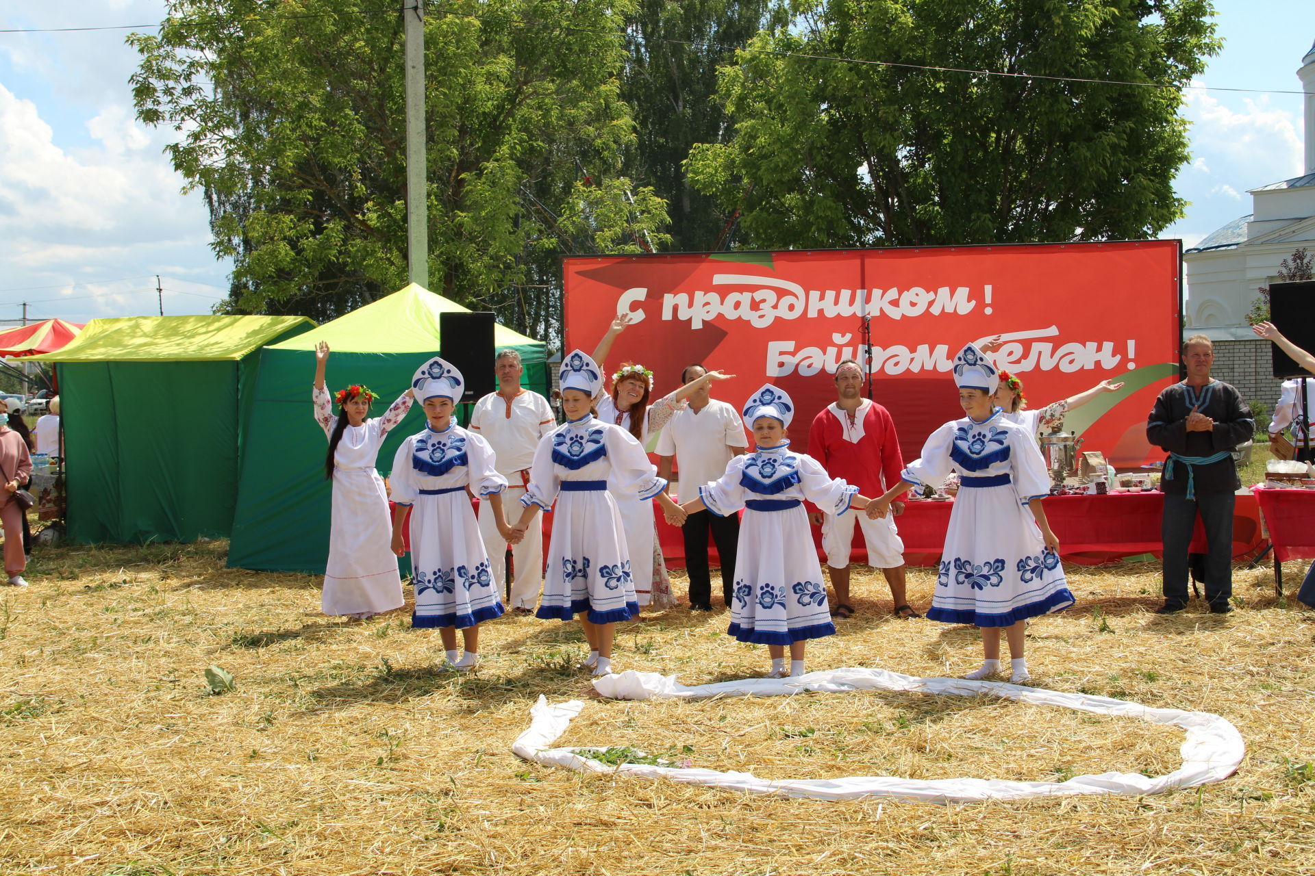 В селе Новая Анзирка прошел Фестиваль Иван-чай