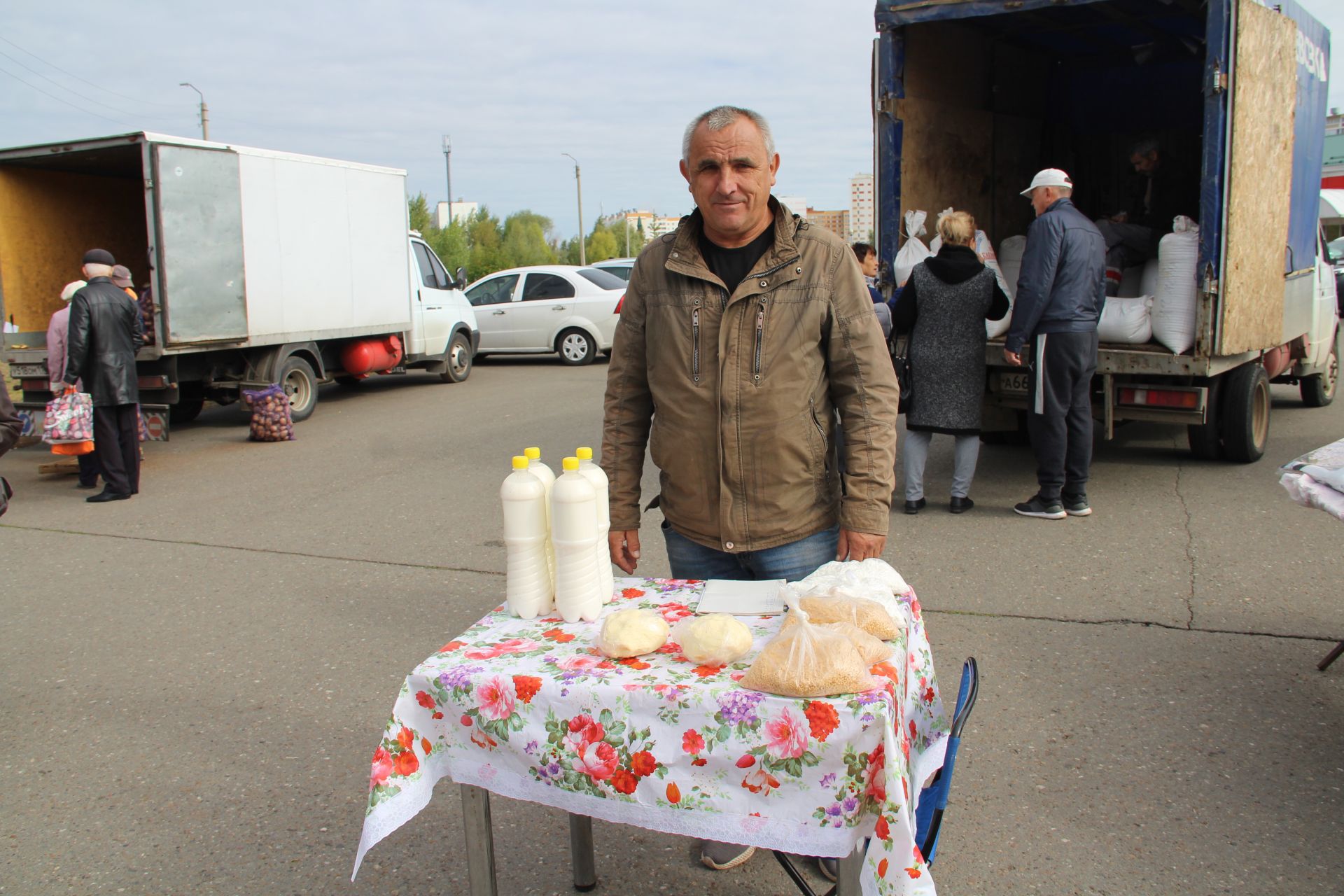 Елабужане могут закупиться фермерскими продуктами на сельхозярмарках