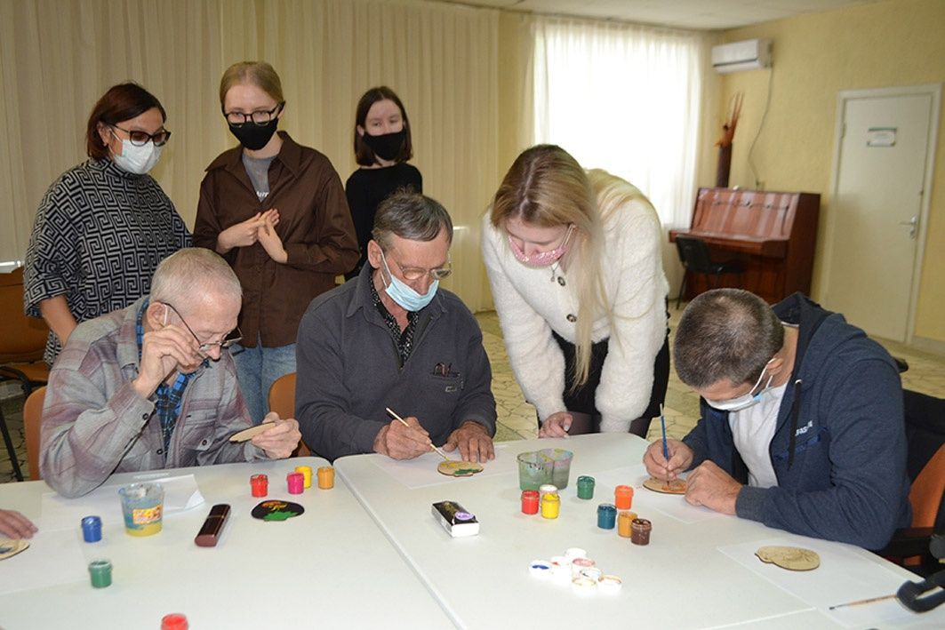 Елабужский дом-интернат для престарелых и инвалидов активно участвует в Годе культурного наследия народов России