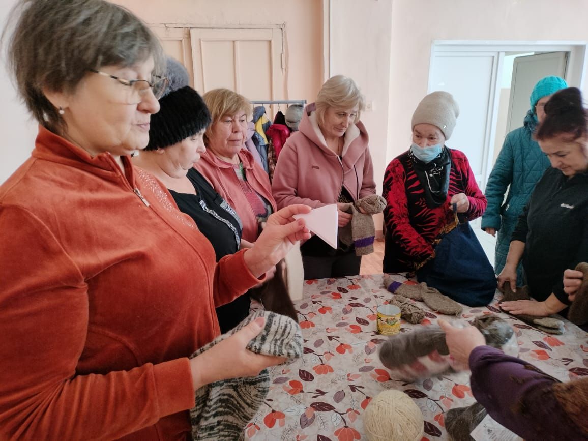 В Елабуге собрали гуманитарную помощь