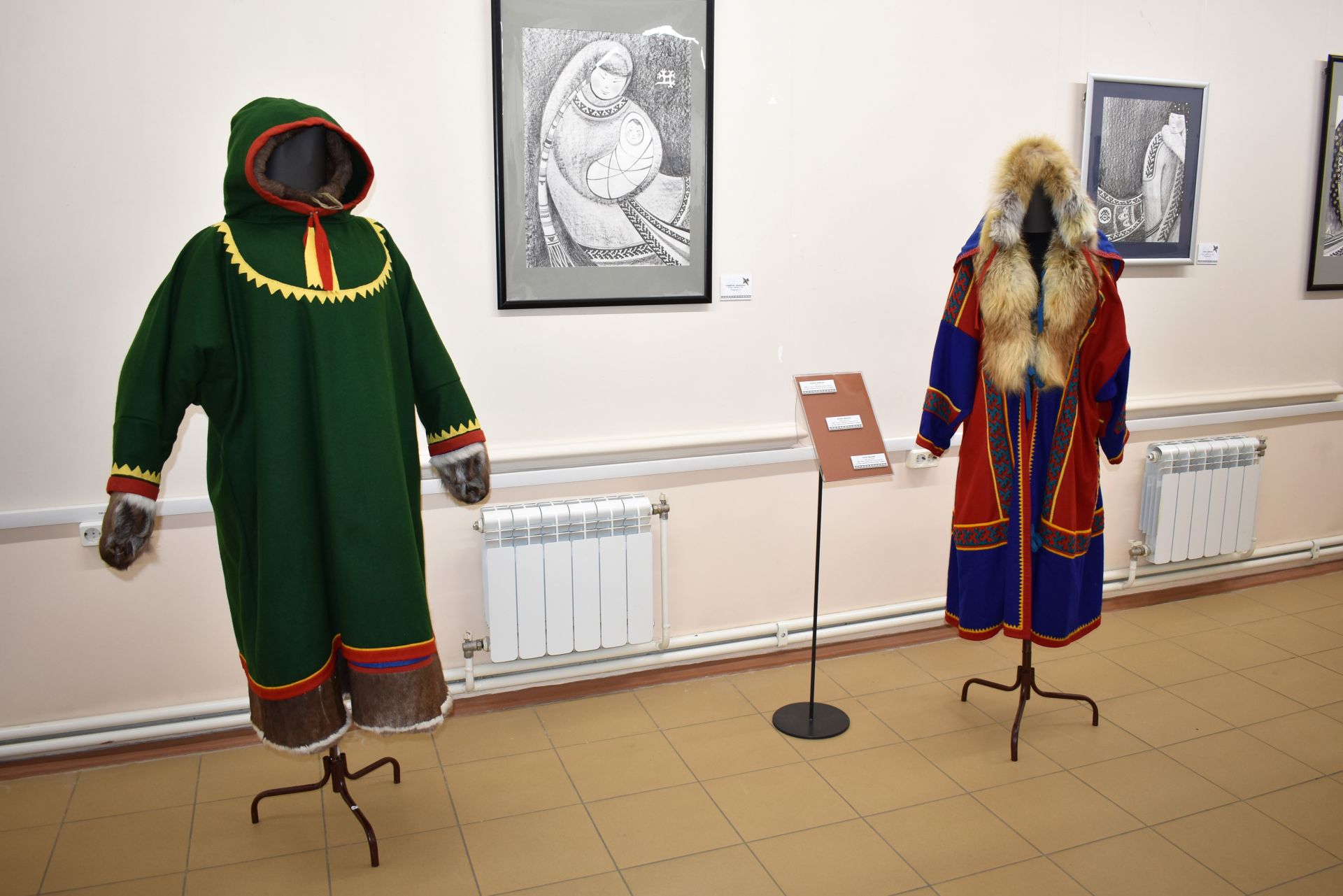 В Елабуге открылась выставка «Слушая землю Ямала»