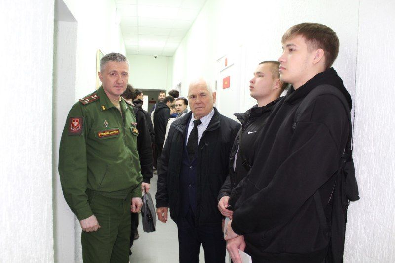 В Елабуге начался осенний призыв в армию