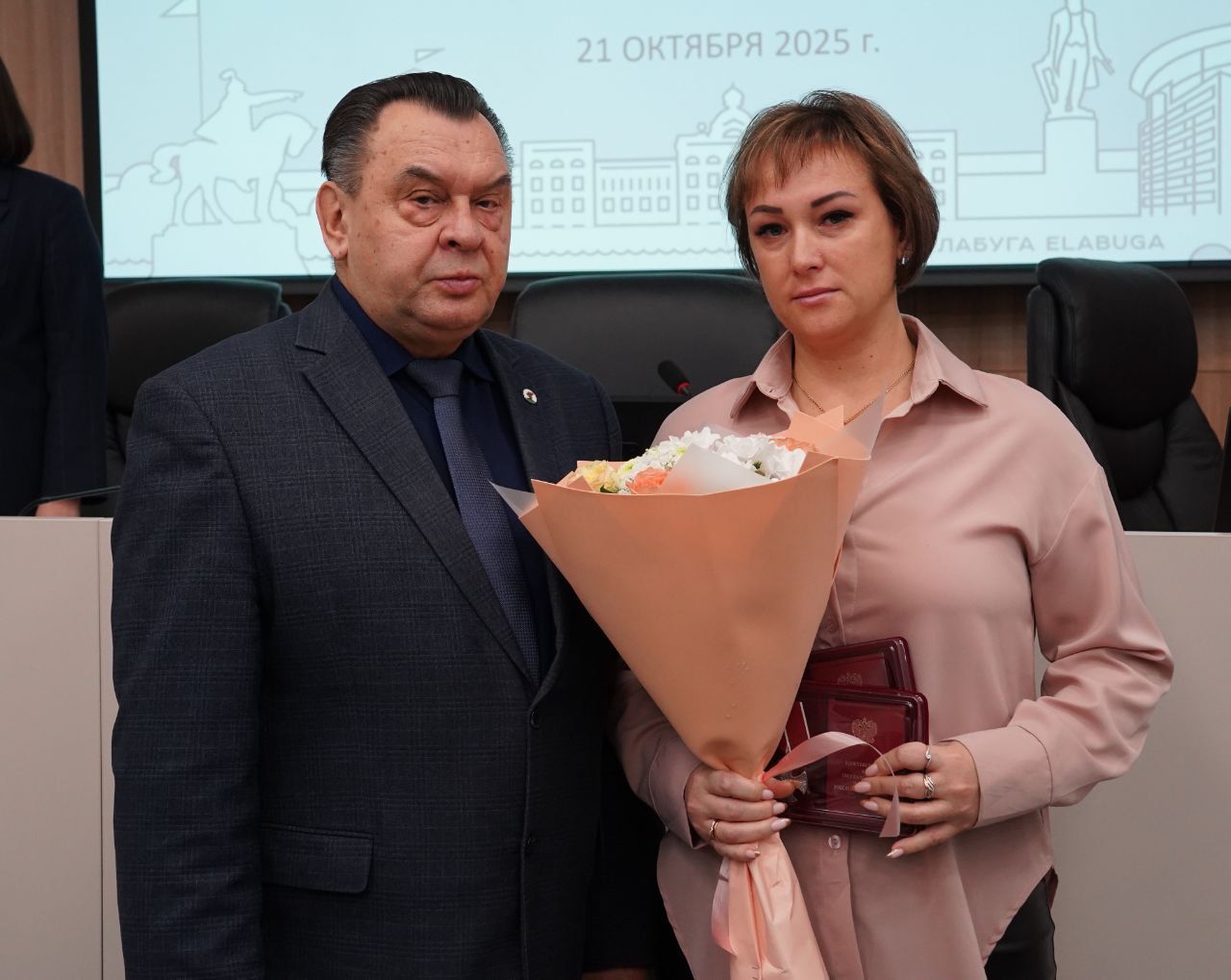 В Елабуге семьям погибших военнослужащих вручили государственные награды