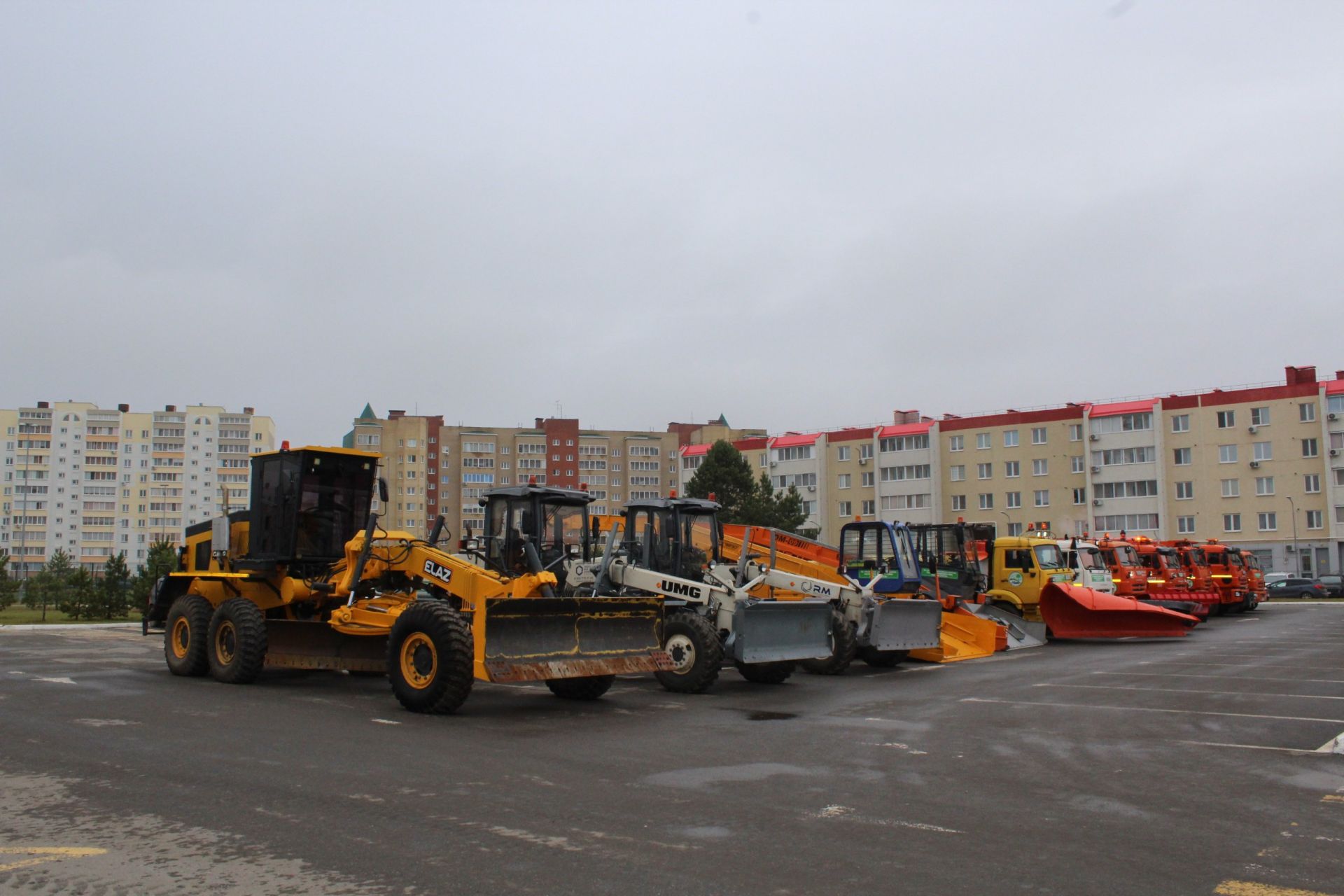Глава Елабужского района Рустем Нуриев провел смотр зимней техники