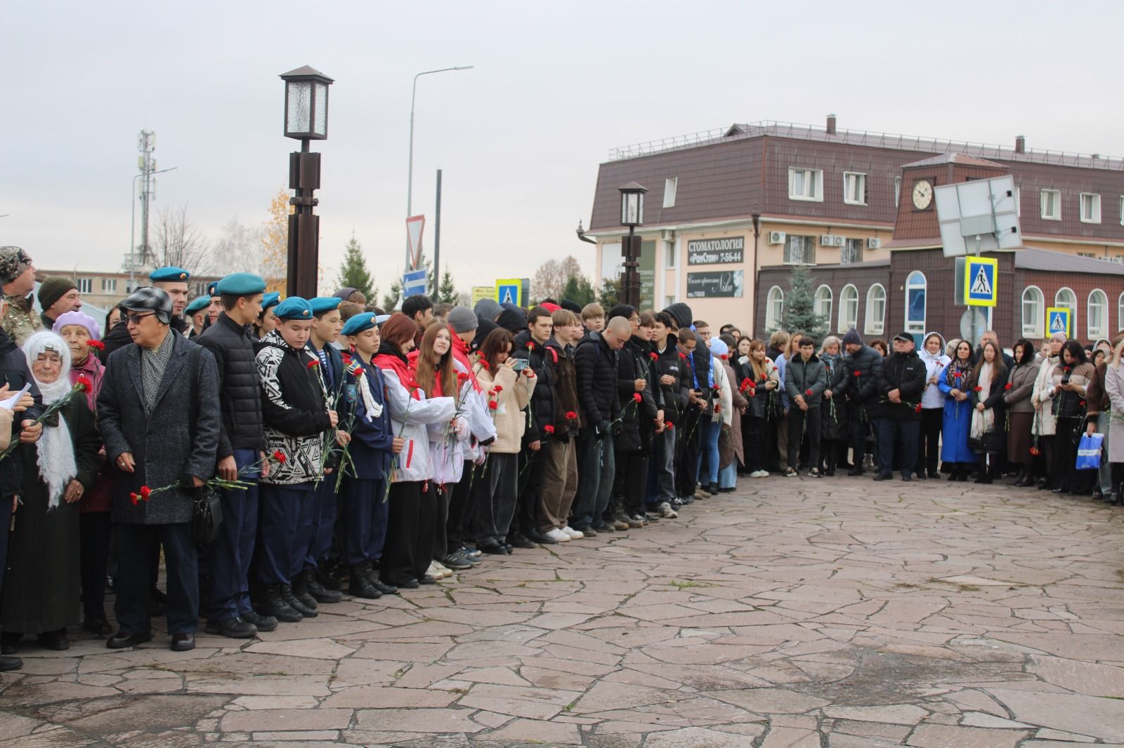 В Елабуге почтили память жертв политических репрессий
