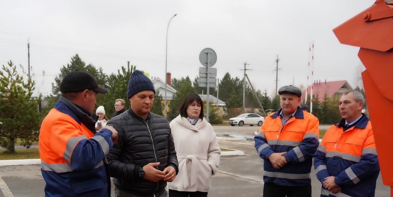 Глава Елабужского района Рустем Нуриев провел смотр зимней техники