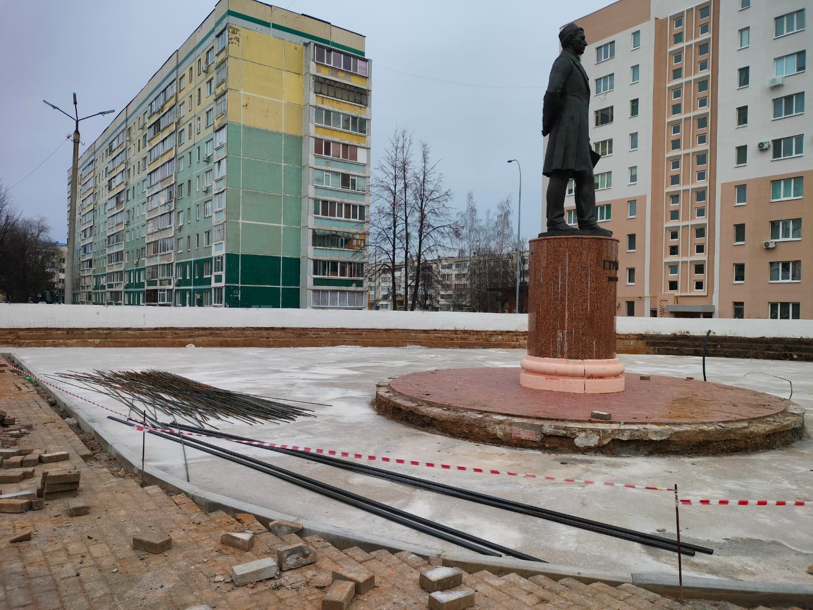 В Елабуге началась реконструкция сквера имени Габдуллы Тукая