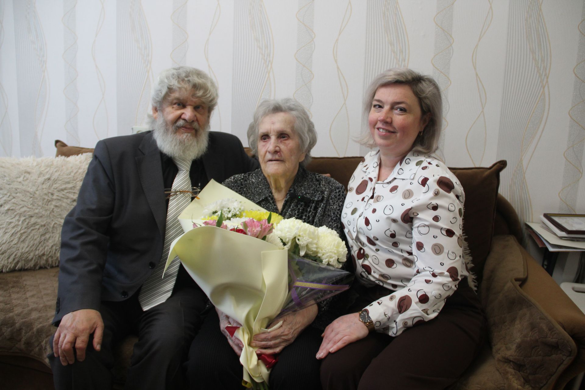 Уникальный педагог из Елабуги отпраздновала 100-летие