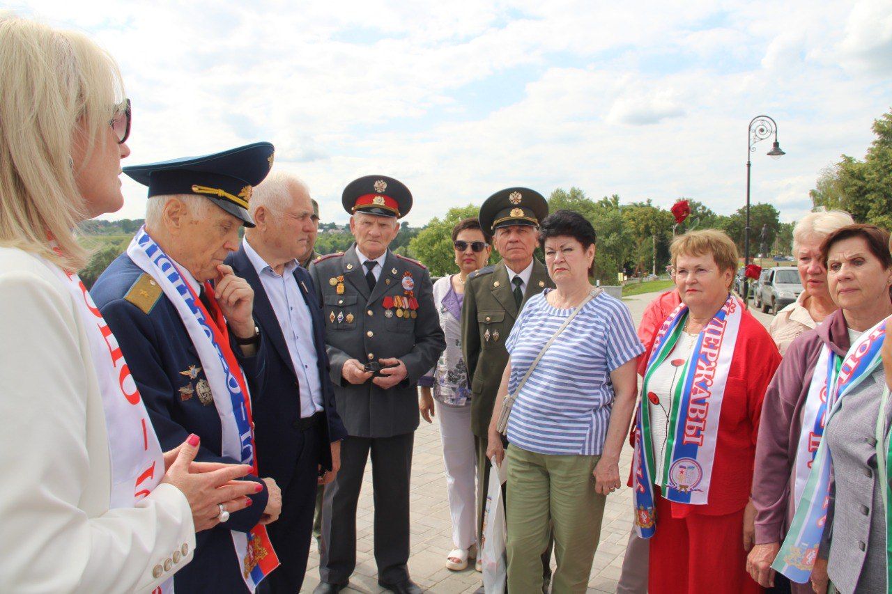 Эстафета поколений: как Елабуга встречала ветеранов Свердловской области