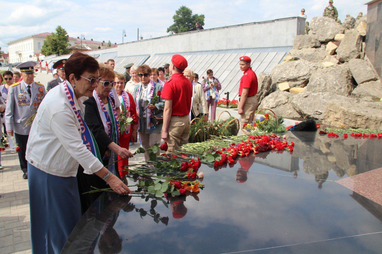 Эстафета поколений: как Елабуга встречала ветеранов Свердловской области