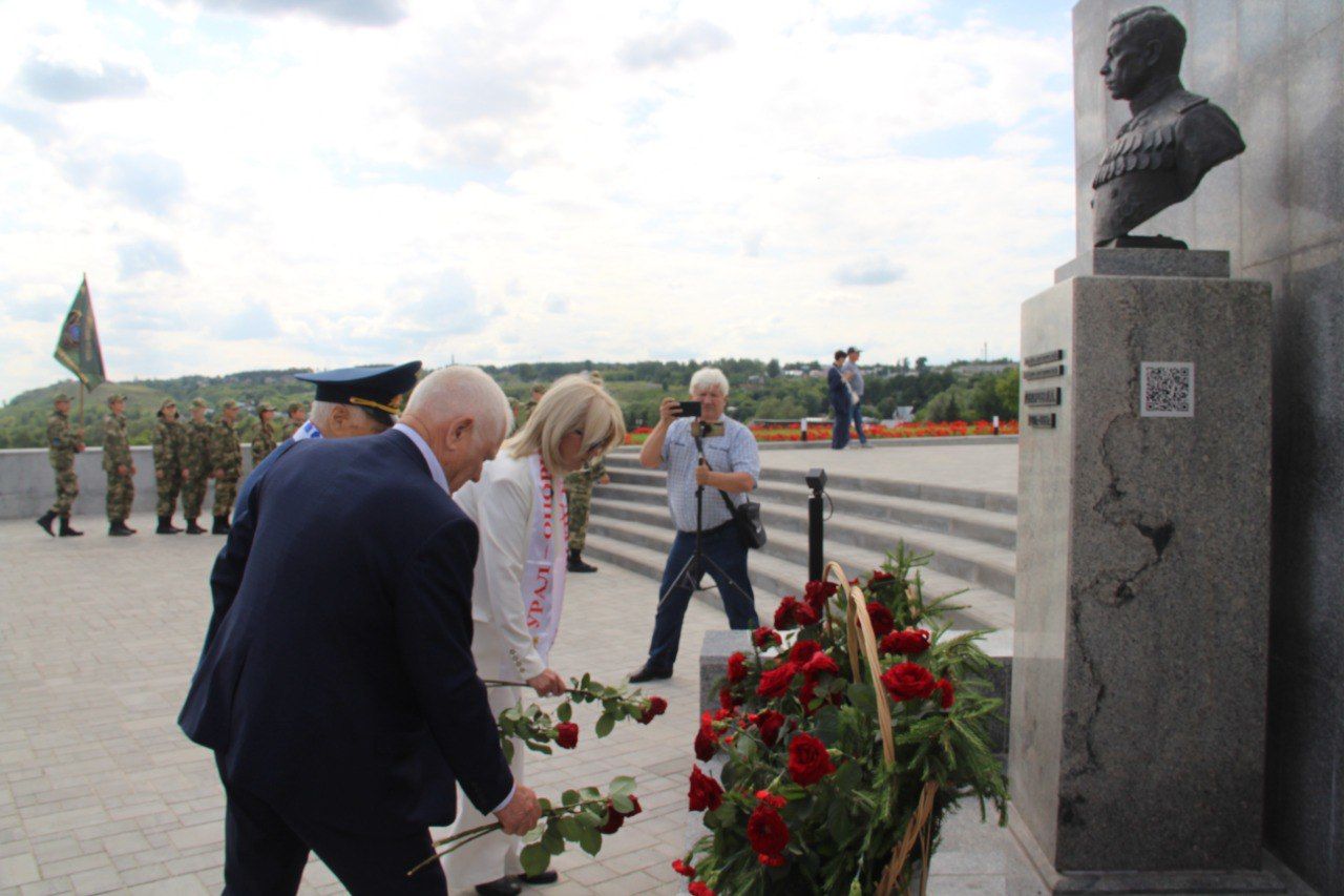 Эстафета поколений: как Елабуга встречала ветеранов Свердловской области