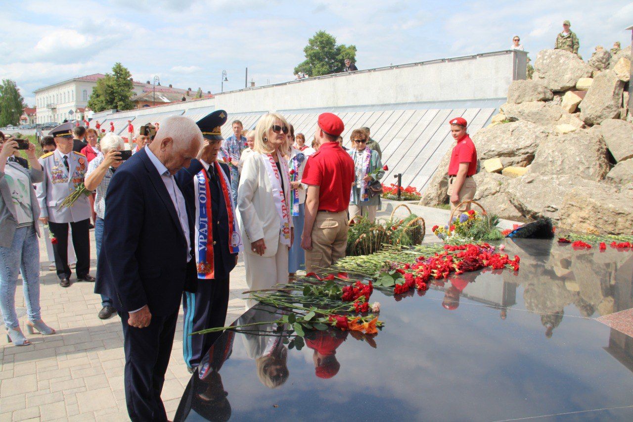 Эстафета поколений: как Елабуга встречала ветеранов Свердловской области