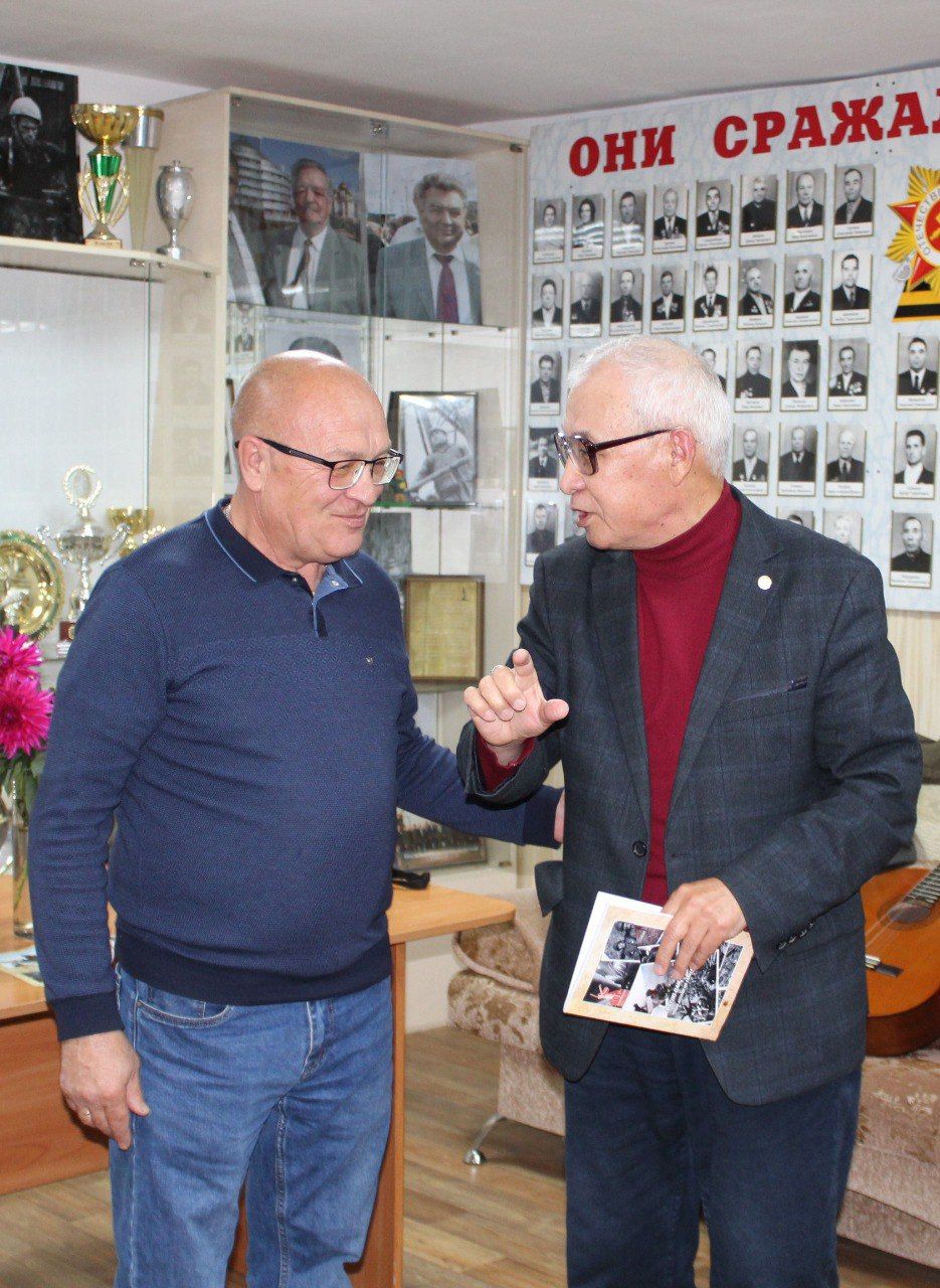 От фронтовиков до СВО: в Елабуге вышла книга памяти в стихах