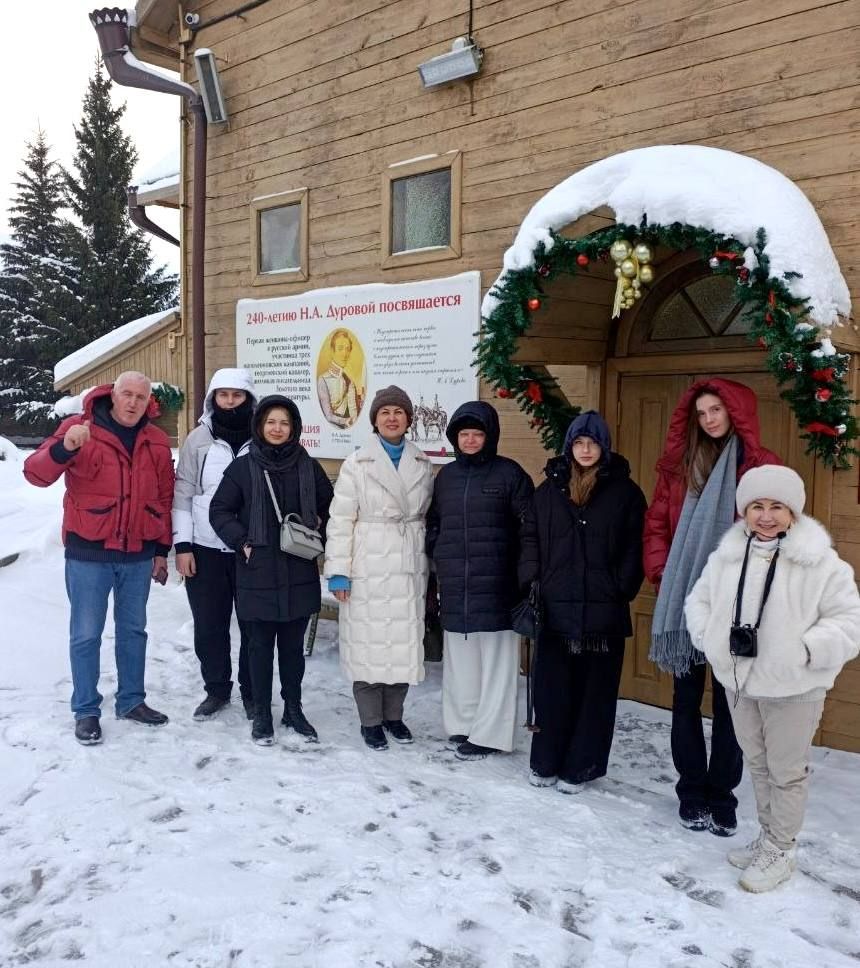 Около 17 тысяч туристов посетили Елабугу за новогодние каникулы
