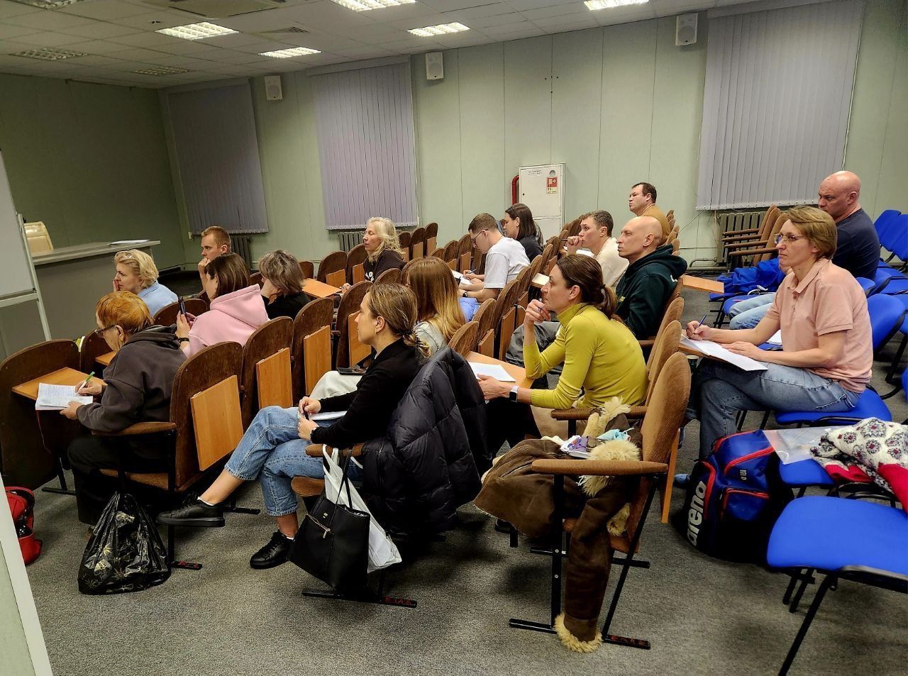 В Елабуге прошел семинар для тренеров по плаванию под руководством петербургского эксперта