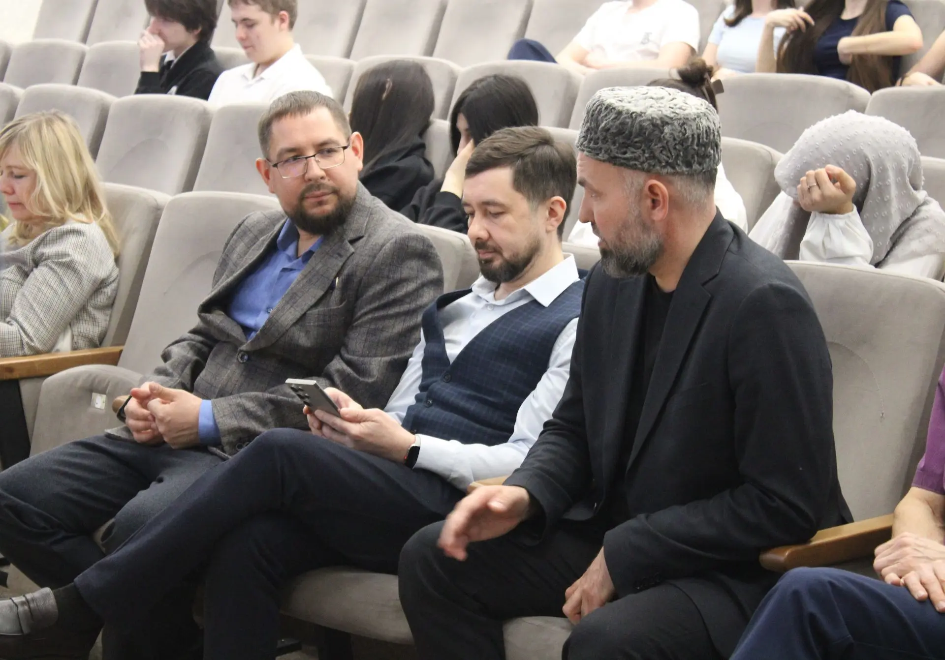 В Елабуге школьникам рассказали о бизнесе, власти и депутатской деятельности
