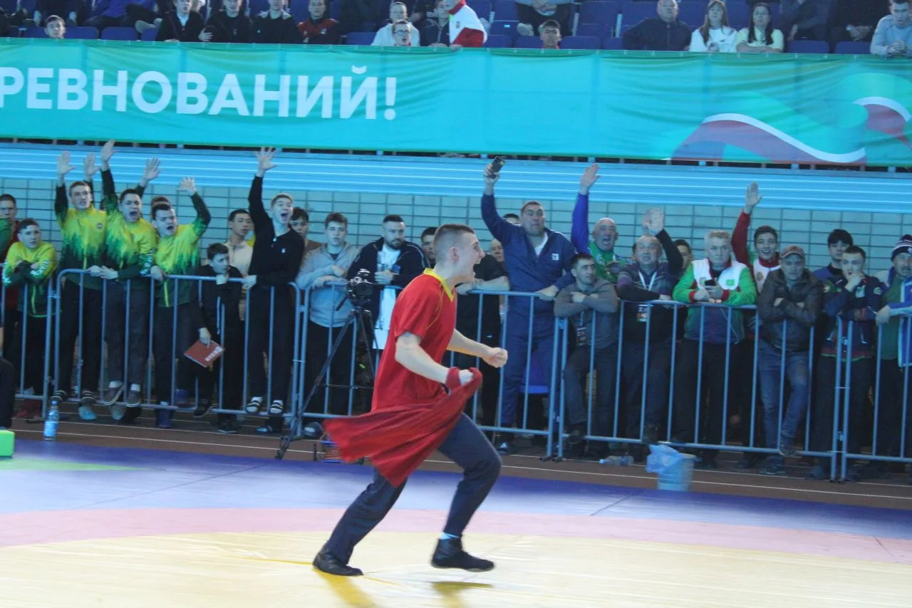 В Елабуге определили сильнейших борцов корэш