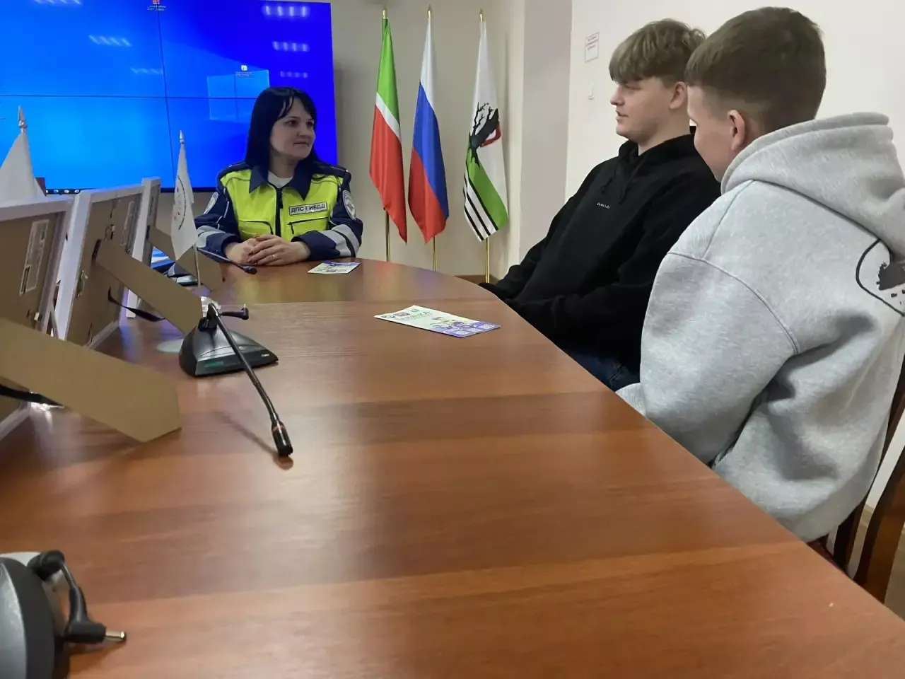 Это важно знать: встреча по ПДД прошла в Елабужском политехническом колледже