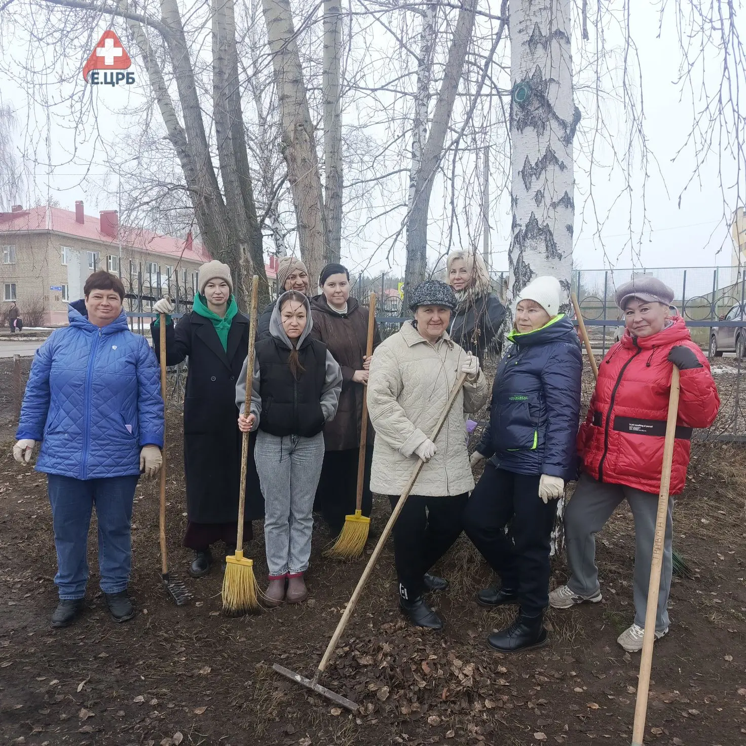 В Елабуге проходит общегородской субботник