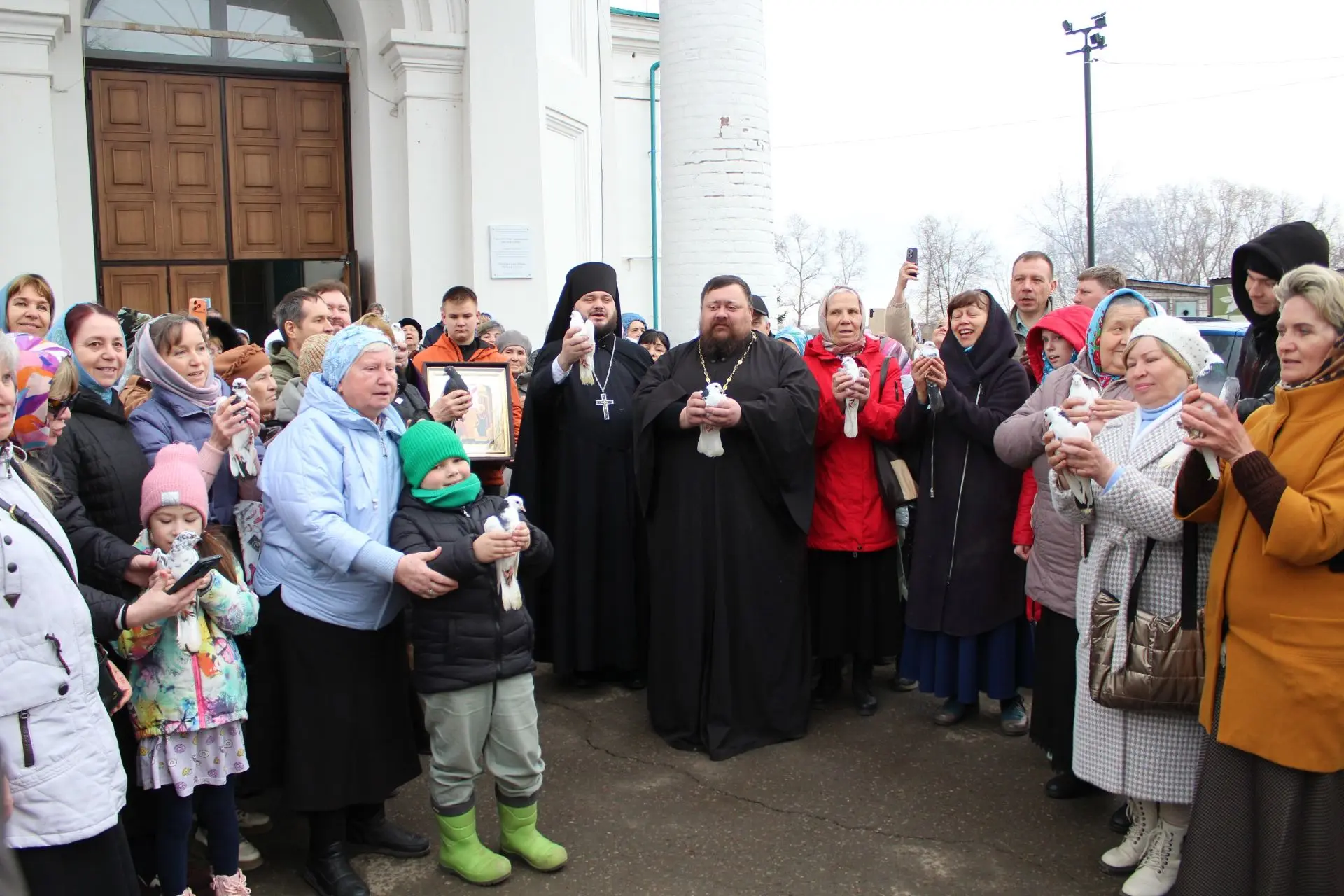 Елабужане отпраздновали Благовещение Пресвятой Богородицы