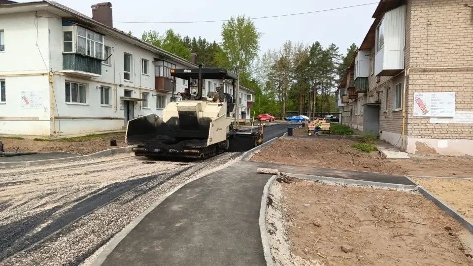 В Елабуге по программе «Наш двор» благоустраивают 13 территорий