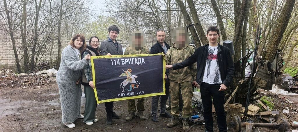 «Мы вместе»: две елабужские семьи совершили гуманитарную миссию в Волновахский район