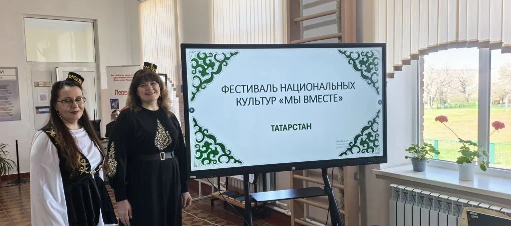 «Мы вместе»: две елабужские семьи совершили гуманитарную миссию в Волновахский район