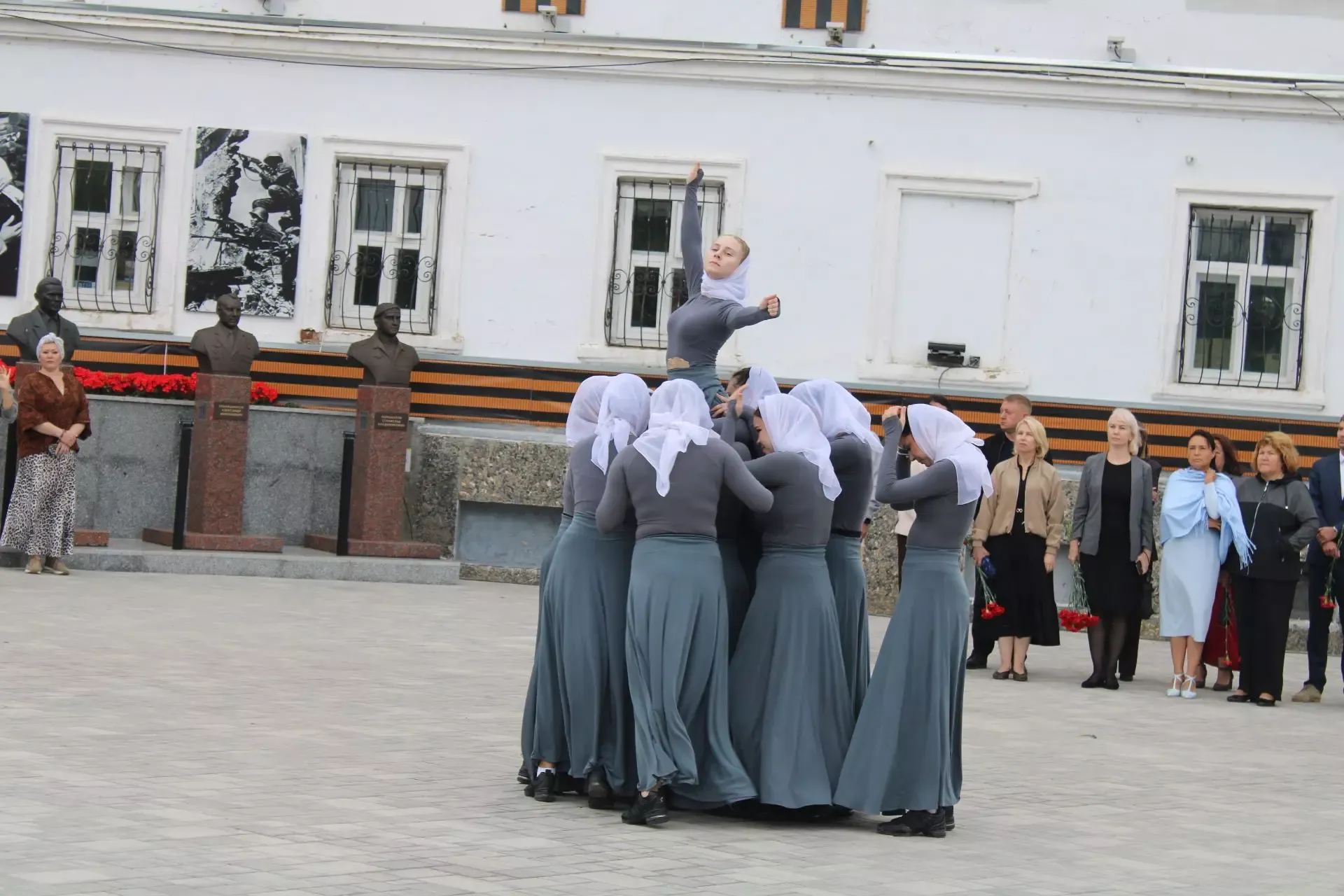 Алабугада Бөек Ватан сугышында һәлак булганнарны искә алдылар