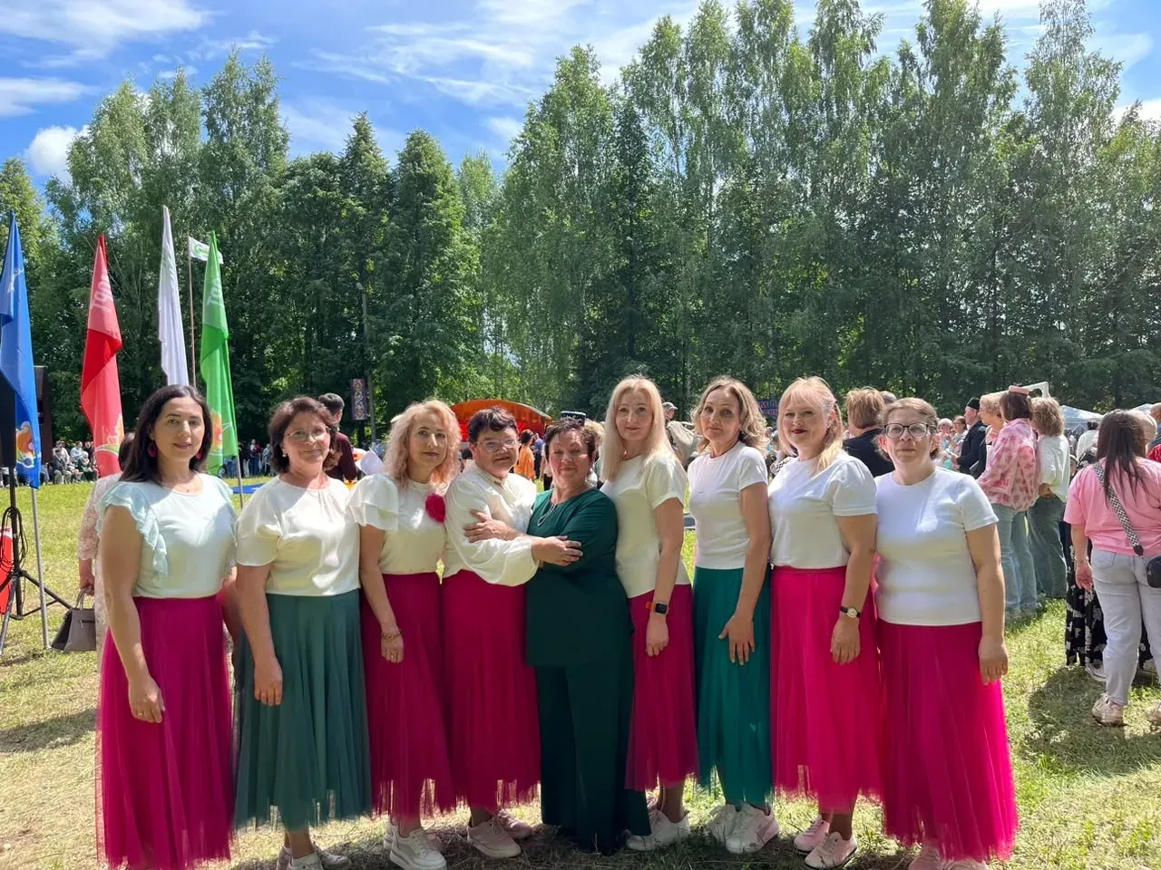 Сабантуй в Мортах прошел с песнями, танцами и народными играми