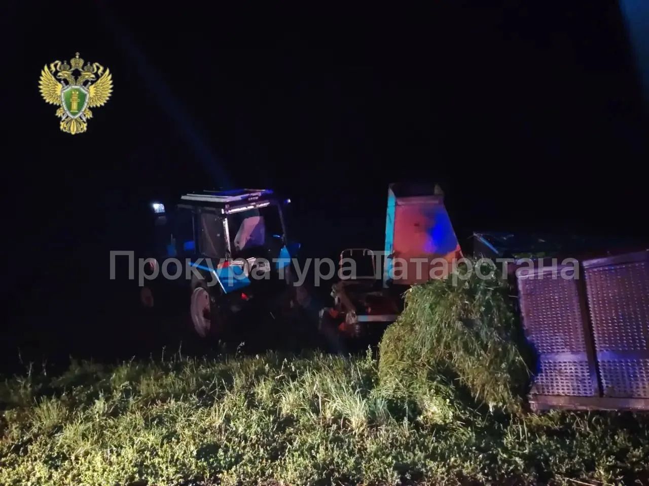 Четыре человека погибли при столкновении «Лады» с трактором в Татарстане