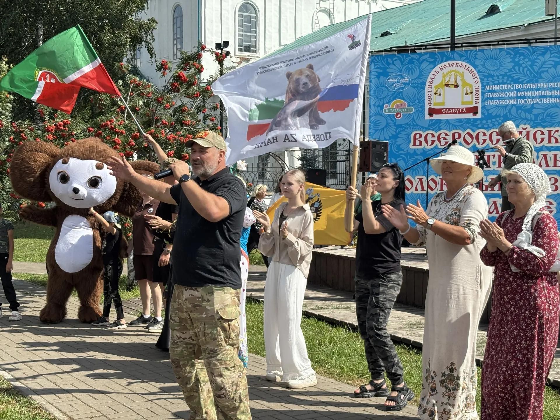 Фронтовой звонарь Вадим Мартовой дал концерты в Елабуге