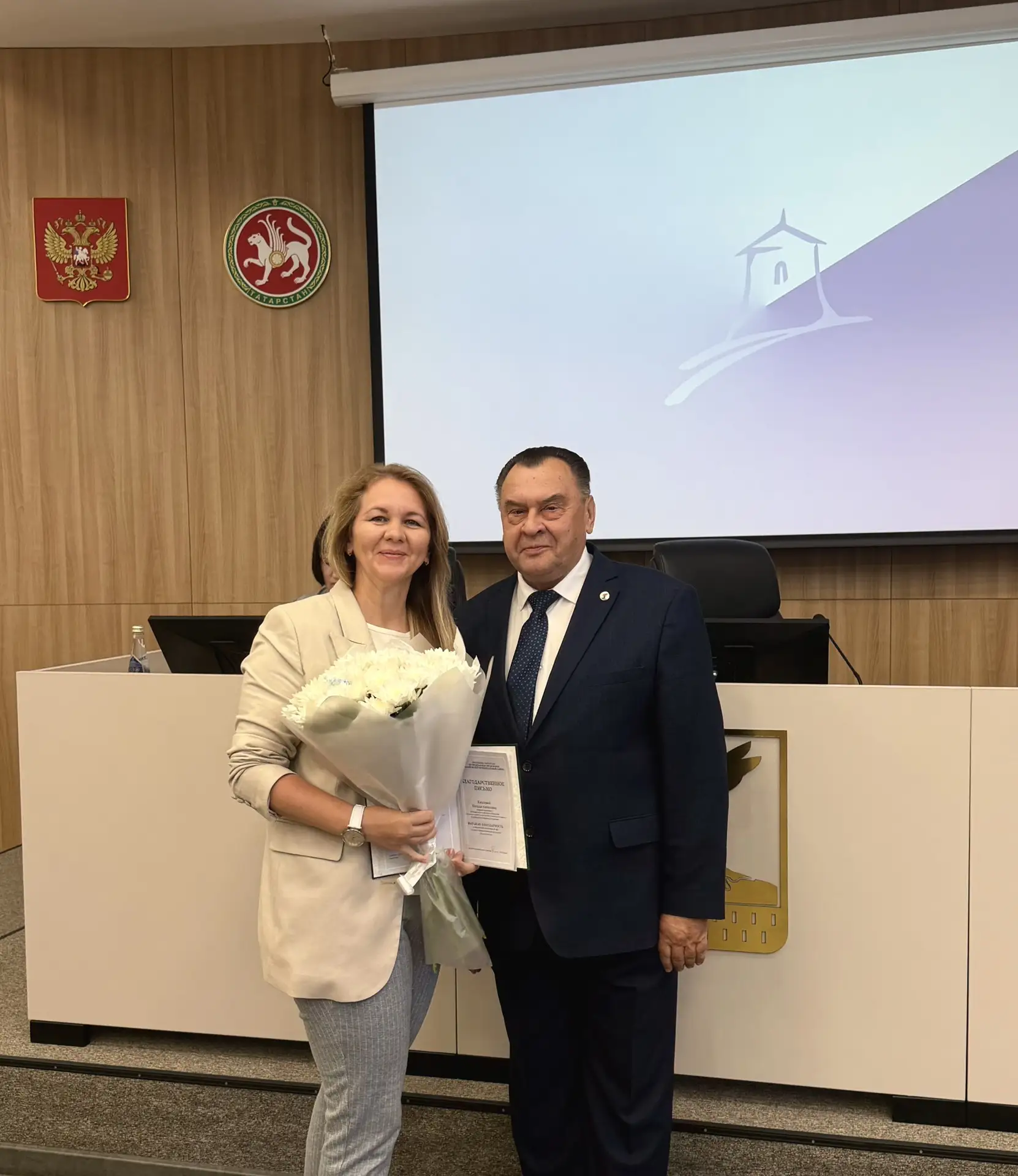 Строителей Елабуги отметили наградами на городской планерке